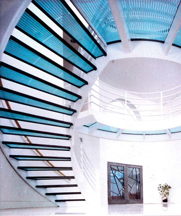 Structural Glass Flooring Systems Architectural Glass Stairs & Glass Stair Treads